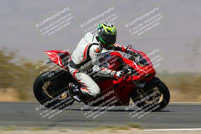 media/Mar-28-2022-Superbike Trackdays (Mon) [[b8603d0f67]]/Open Track Time/Turn 3 Inside/